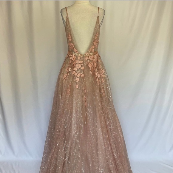 Jovani Women's Formal Dress Size 6 Pink Rose Gold Sequined Tulle Backless Gown - Picture 6 of 11